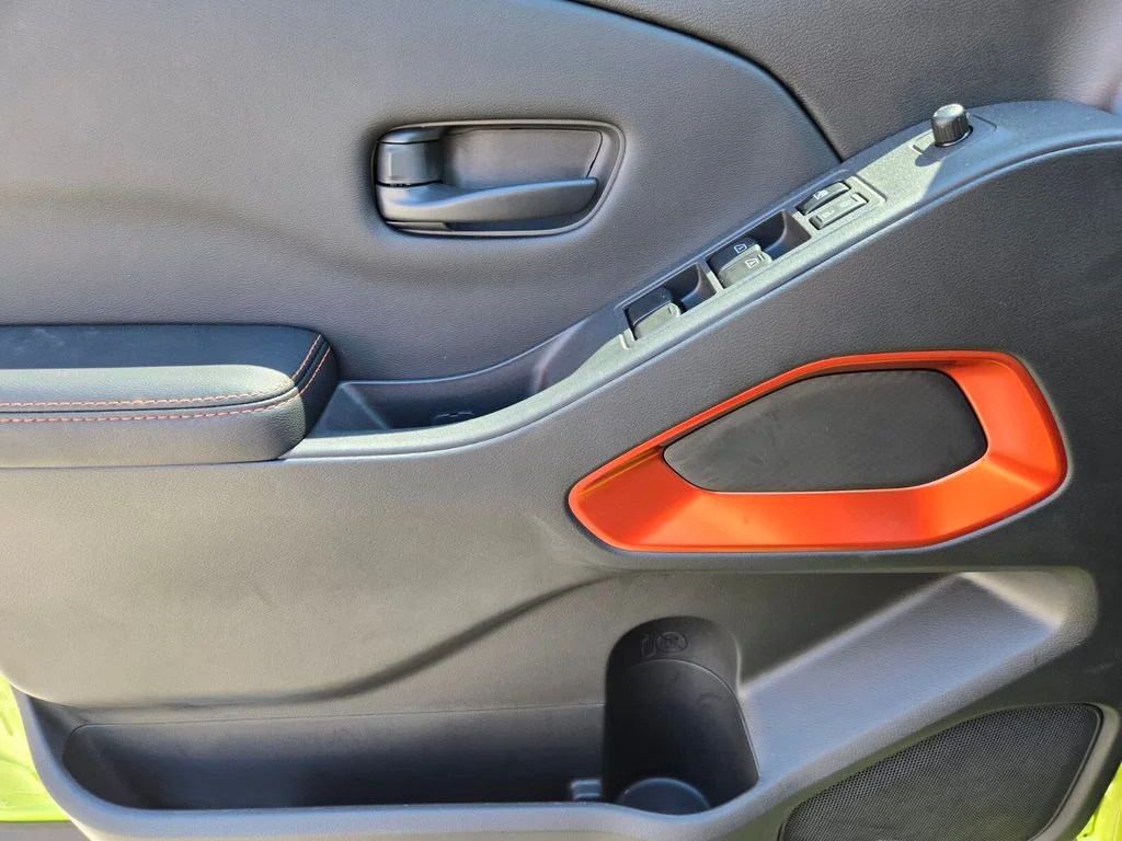 New 2026 Citrus Strike Nissan Crew Cab PRO-4X® Long Bed image 9