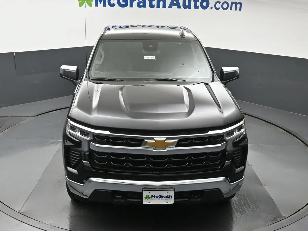New 2026 Black Chevrolet LT image 27