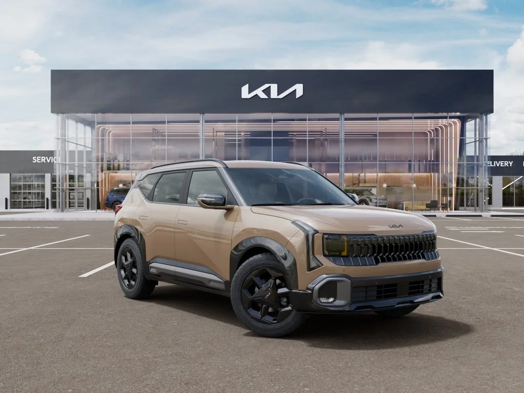 New 2027 Brown Kia X-Line S image 8