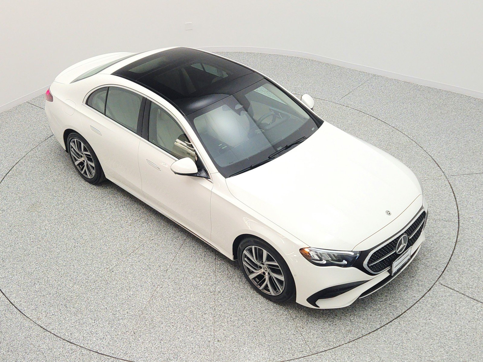 Certified Used 2026 Polar White Mercedes-Benz E 350 RWD Sedan image 25