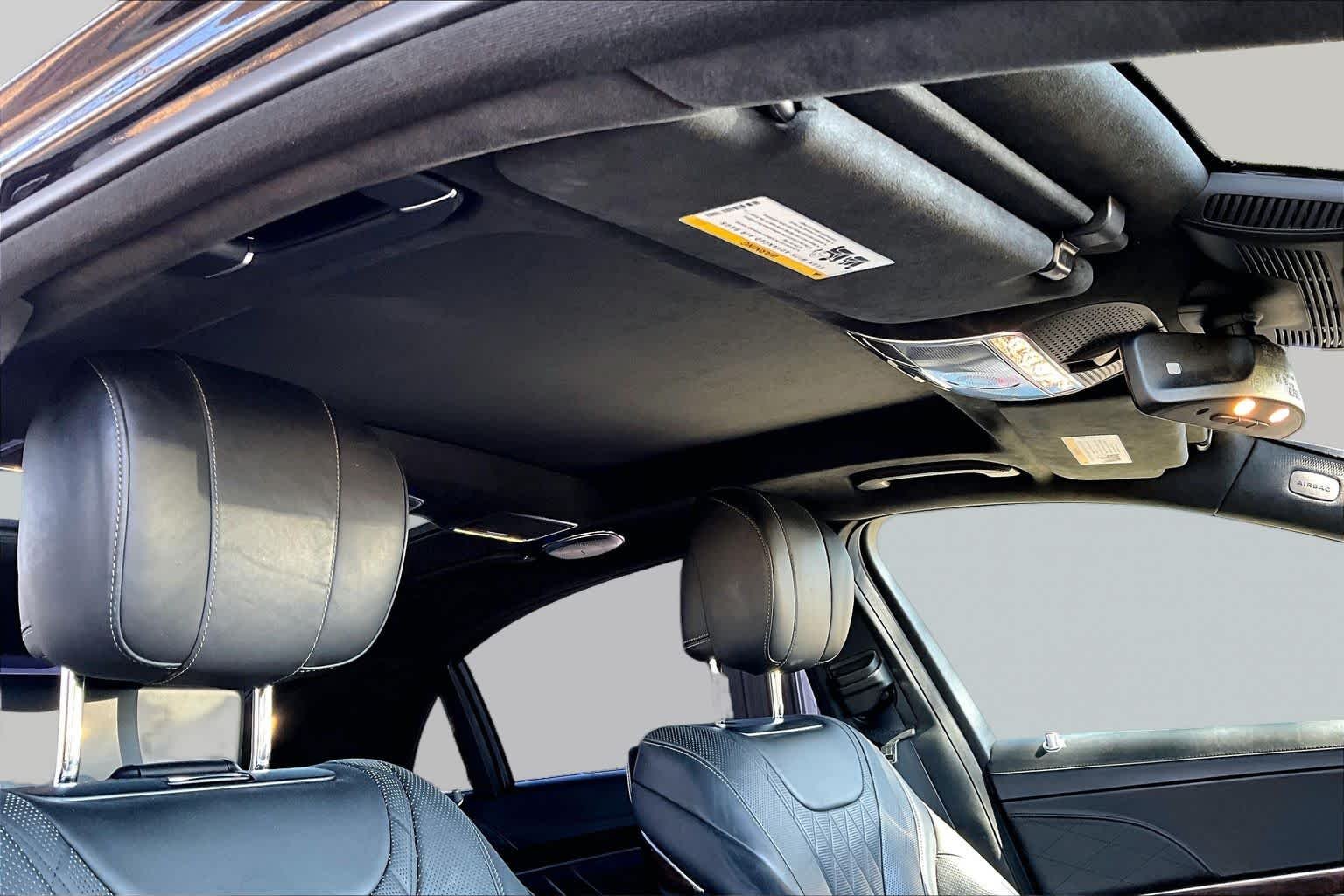 Used 2019 Obsidian Black Metallic Mercedes-Benz S 560 image 14