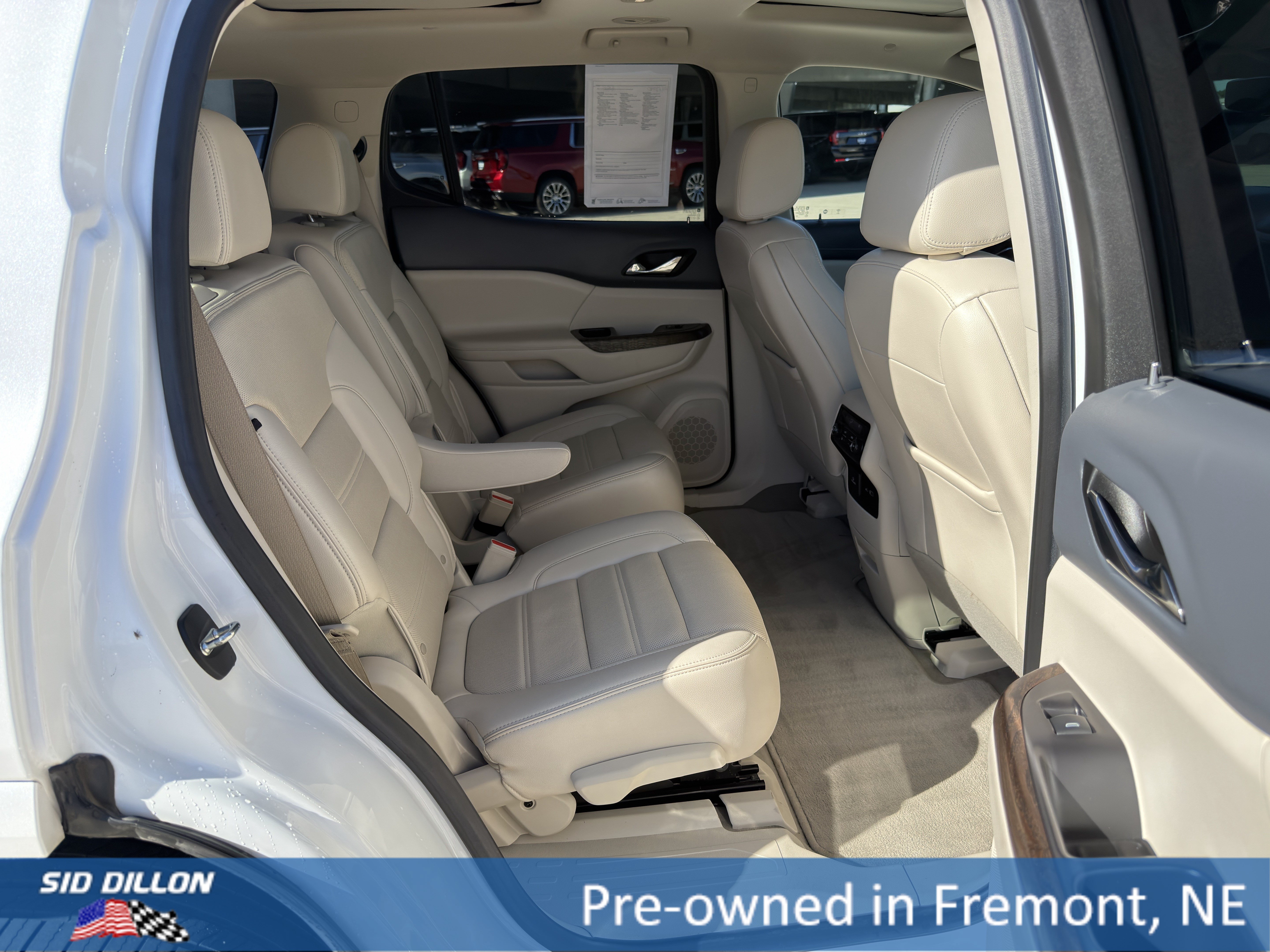 Used 2021 WHITE FROST TRICOAT GMC Denali image 17