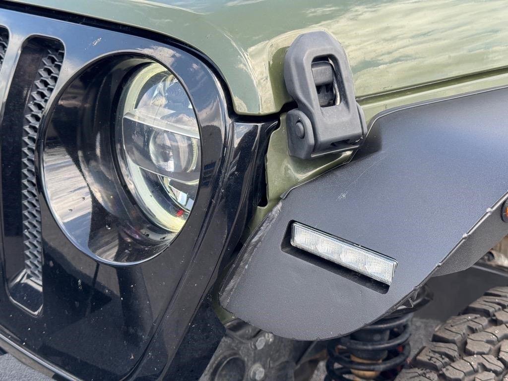 Used 2021  JEEP SPOR image 11