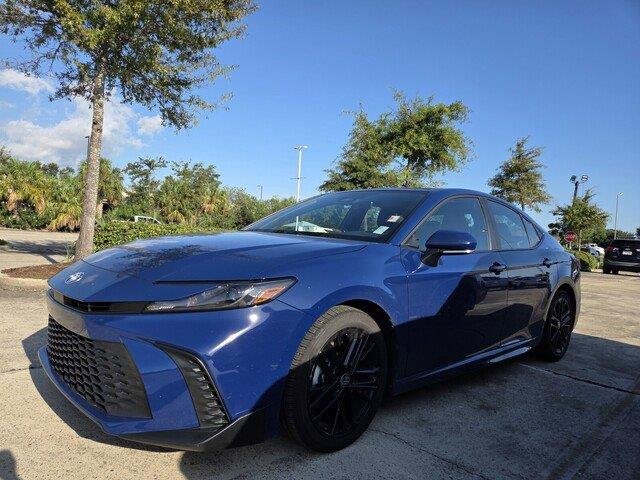 Used 2026 Reservoir Blue Toyota SE image 7