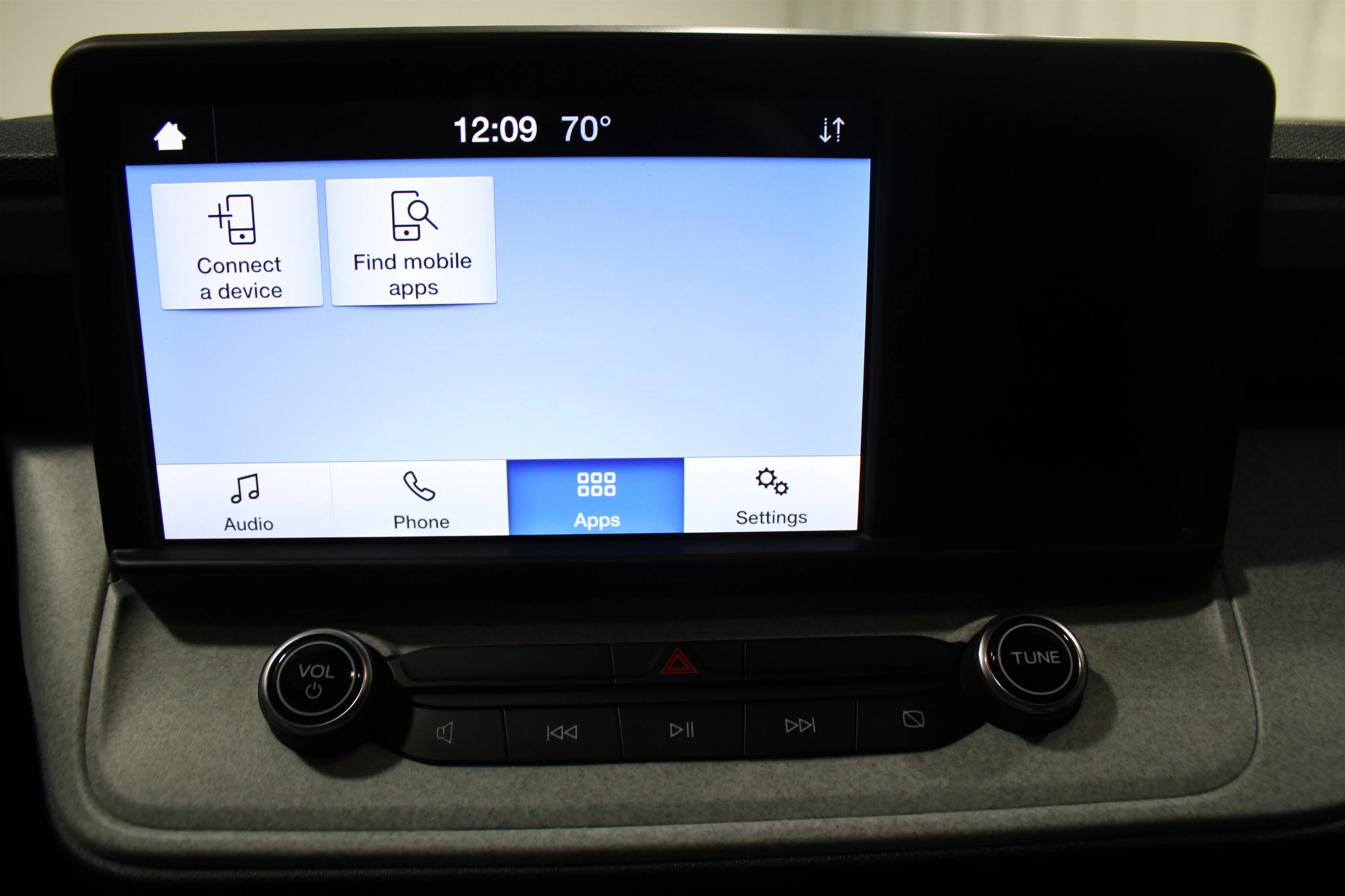 Used 2024 Oxford White Ford XLT image 14