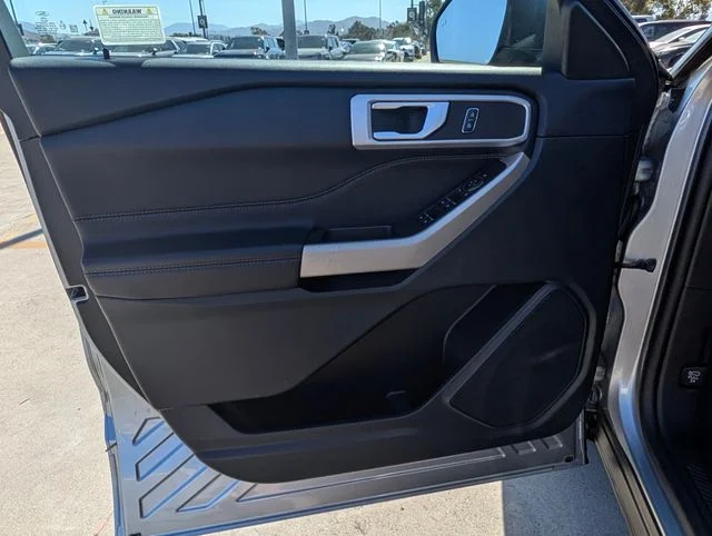 Used 2024 Silver Ford XLT image 18