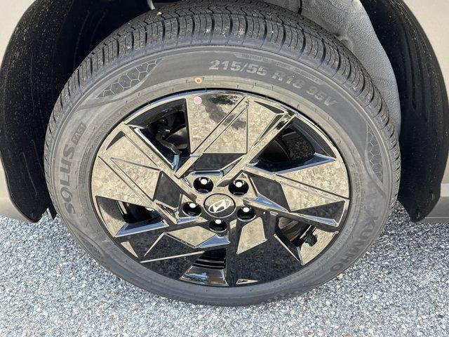 New 2026 Atlas White Hyundai SEL Sport FWD image 9