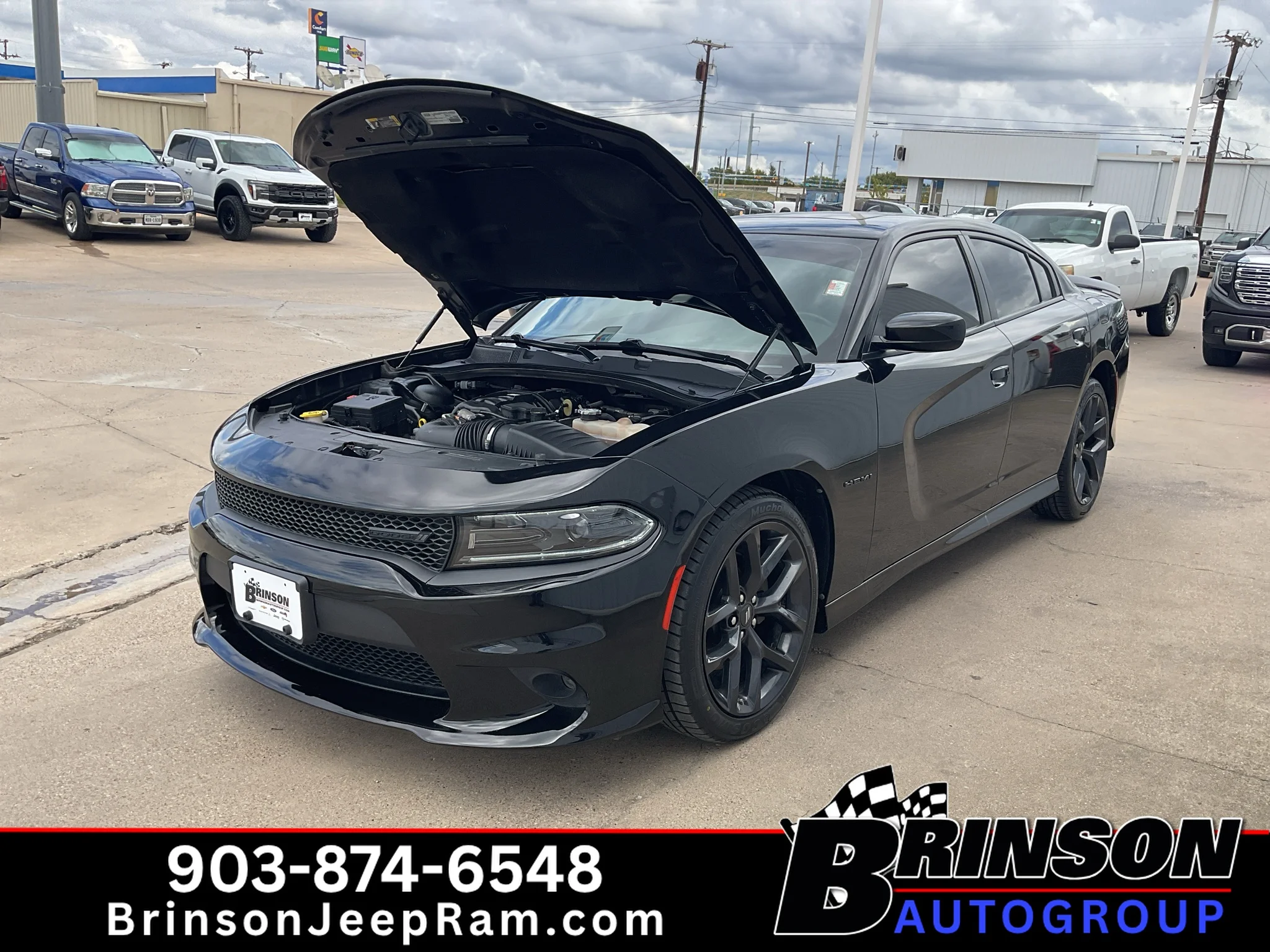 Used 2022 Pitch Black Clearcoat Dodge R/T image 12