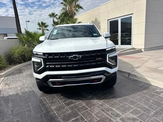 New 2026 White Chevrolet Z71 image 2