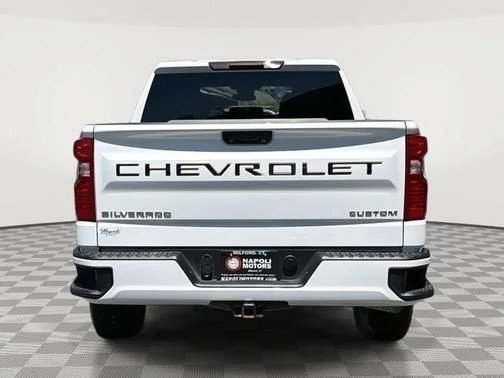 Used 2024 Summit White Chevrolet Custom image 4