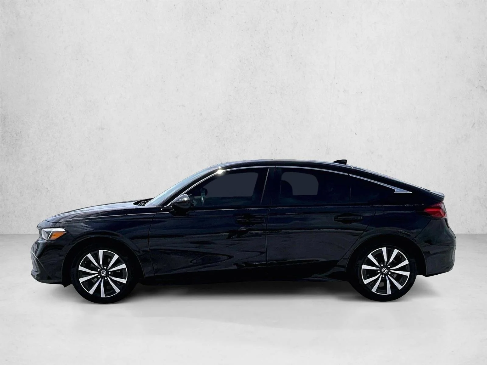 Used 2023 Black Honda EX-L image 6