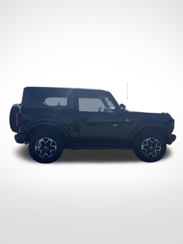 Used 2023 Black Ford Outer Banks image 7