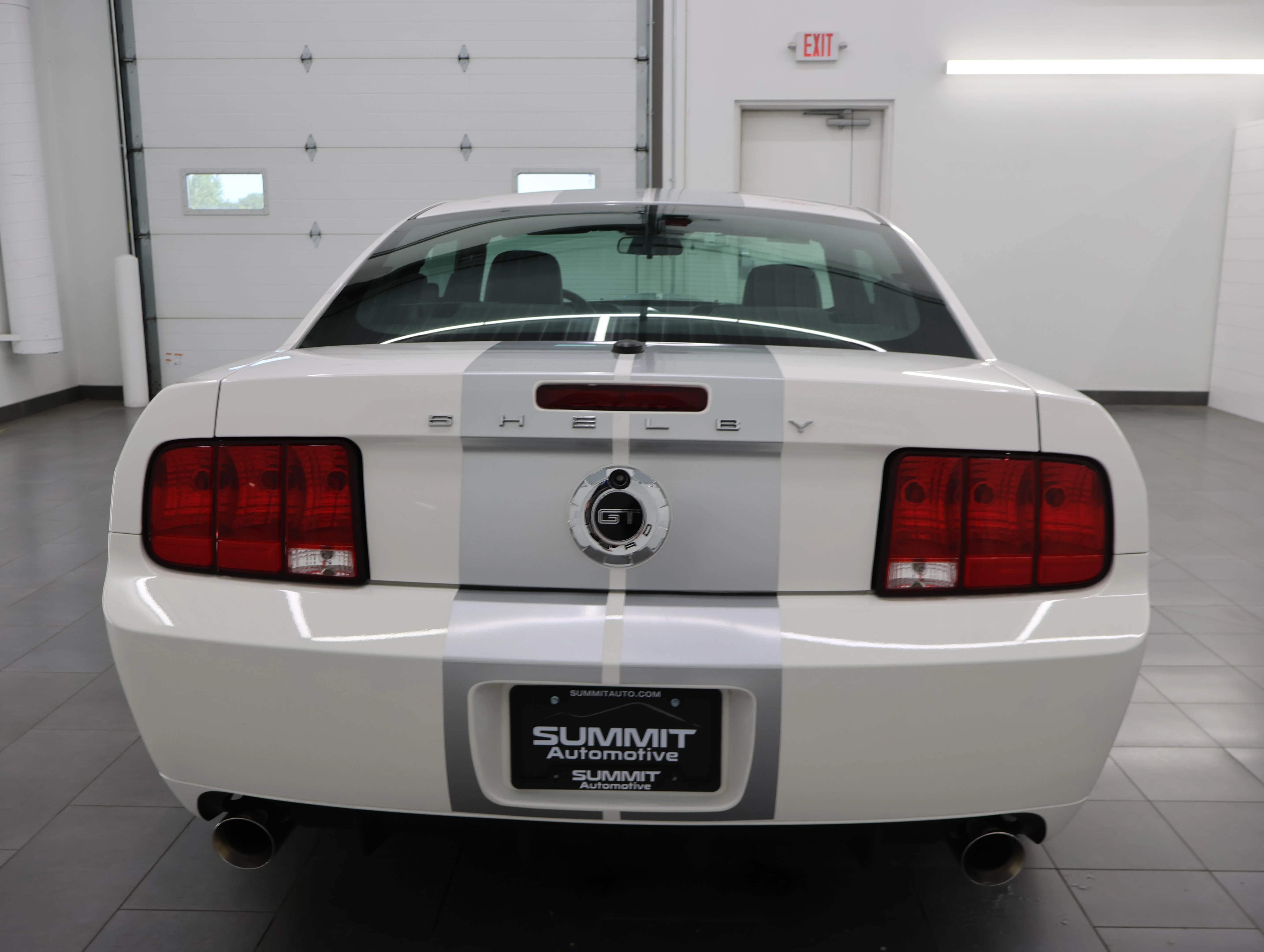 Used 2007 Performance White Ford GT Premium image 28