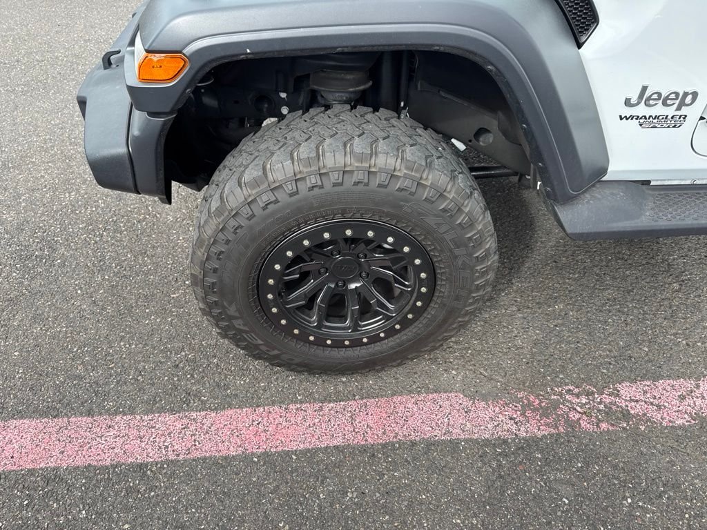 Used 2020 Bright White Clearcoat Jeep Unlimited Sport S image 3