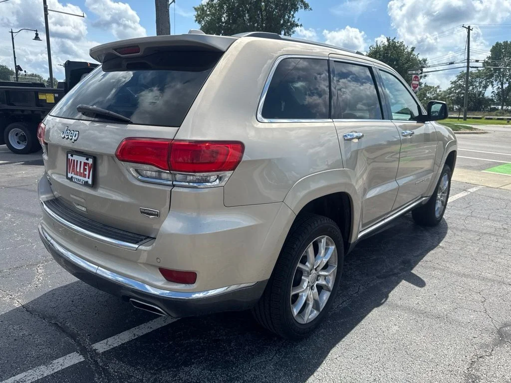 Used 2014 Beige Jeep Summit image 3