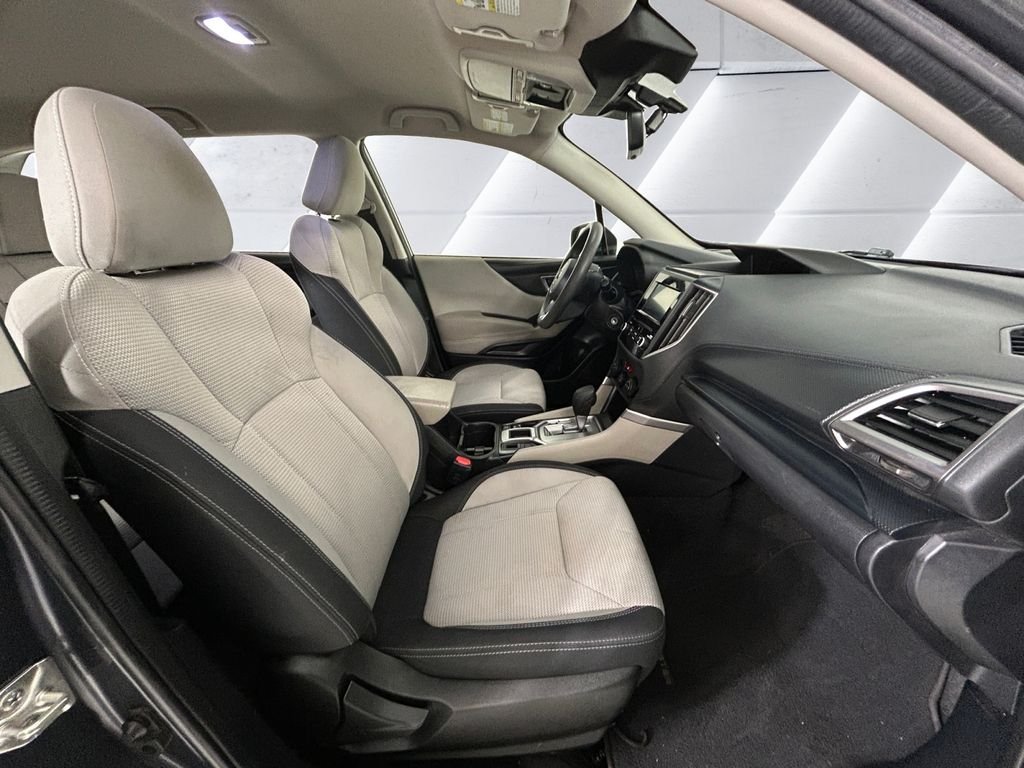 Used 2023 Gray Subaru Base image 13