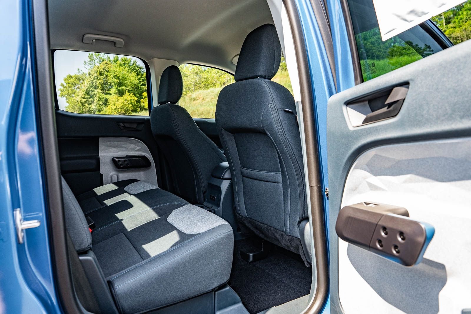 New 2026 Velocity Blue Ford XLT image 9