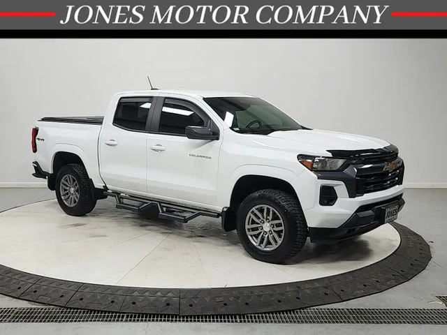 2024 Chevrolet Colorado LT