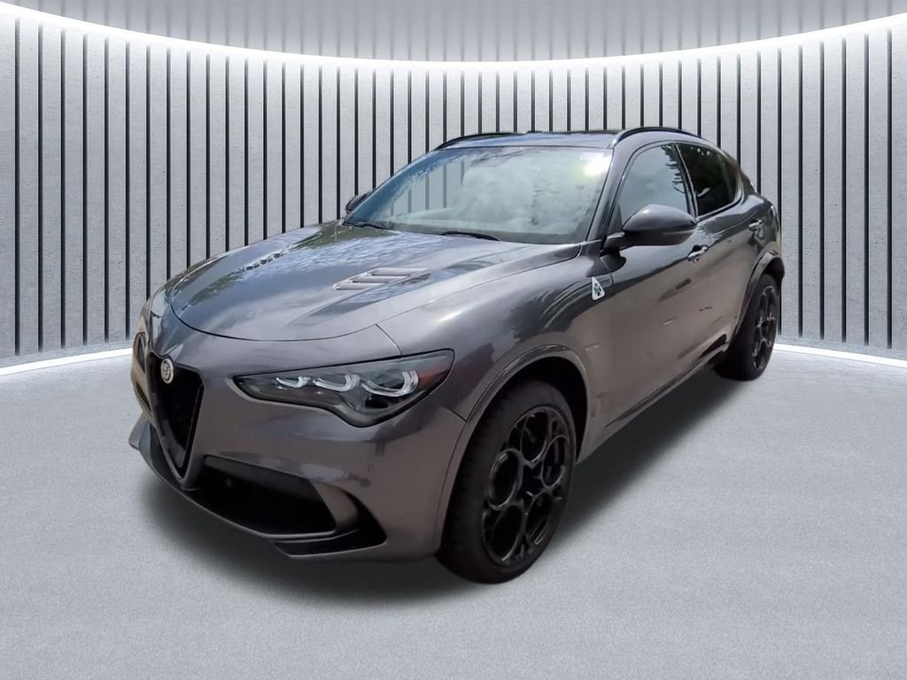 Used 2024 Gray Alfa Romeo Quadrifoglio image 25