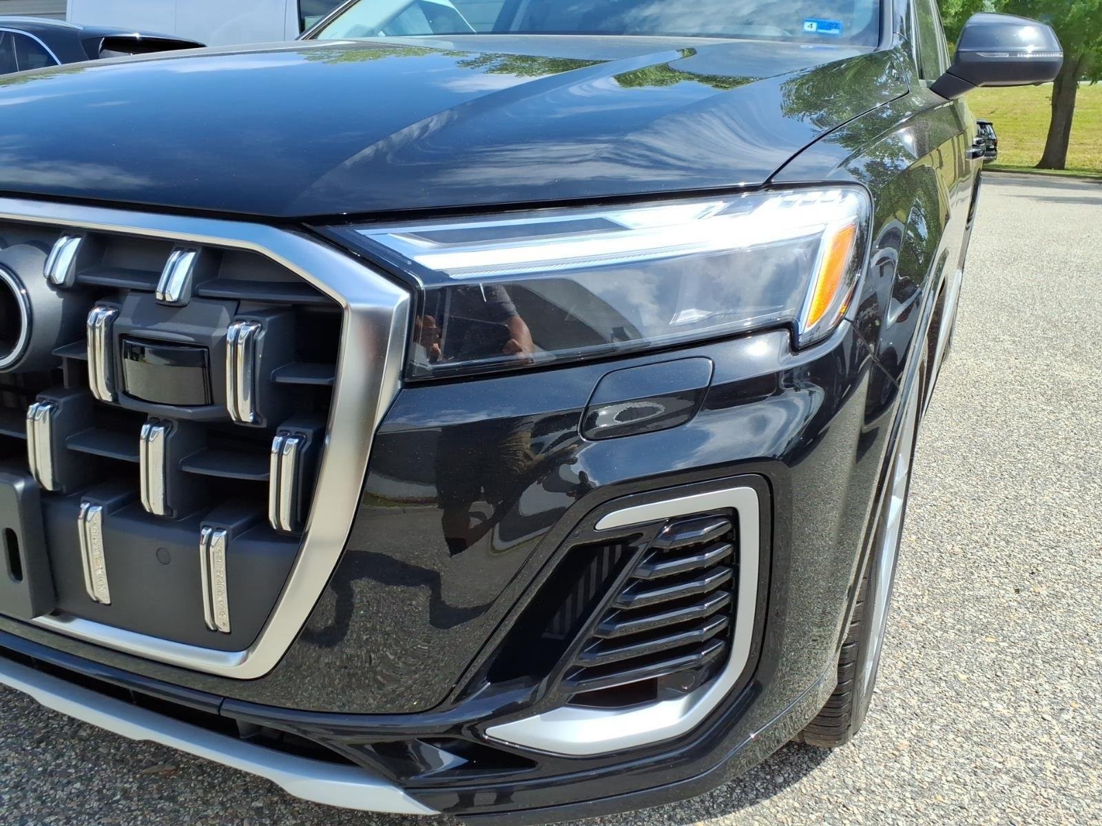 Used 2025 Daytona Gray Pearl Effect Audi S line Premium Plus image 2