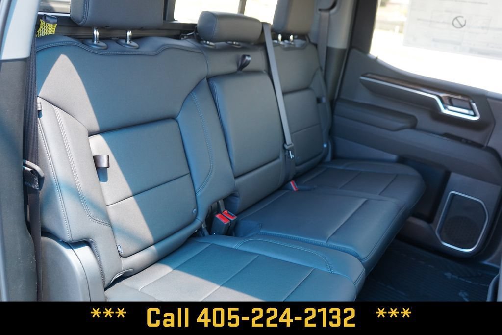 New 2026 Special Exterior Color Chevrolet LT image 26