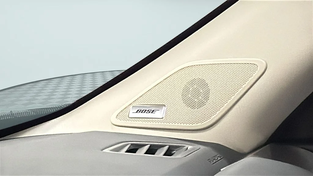 Used 2024 Gray Nissan Platinum image 20