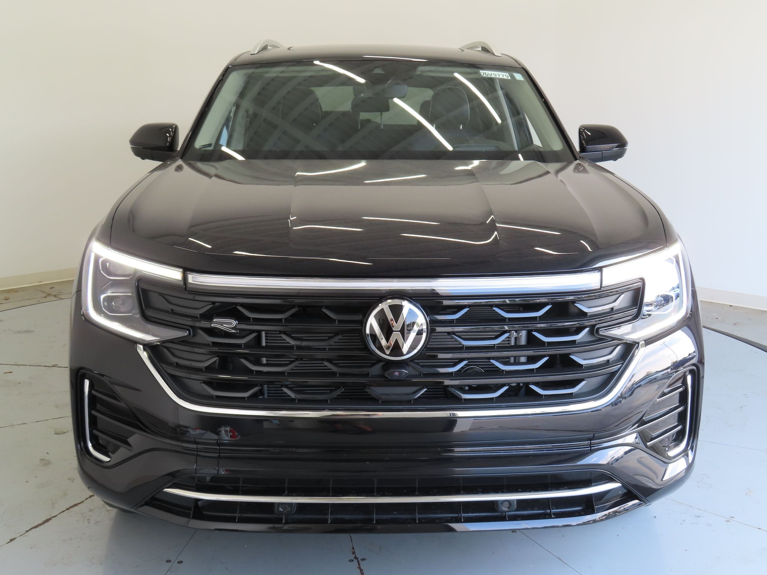 2026 Volkswagen Atlas SEL Premium R-Line - Photo 9