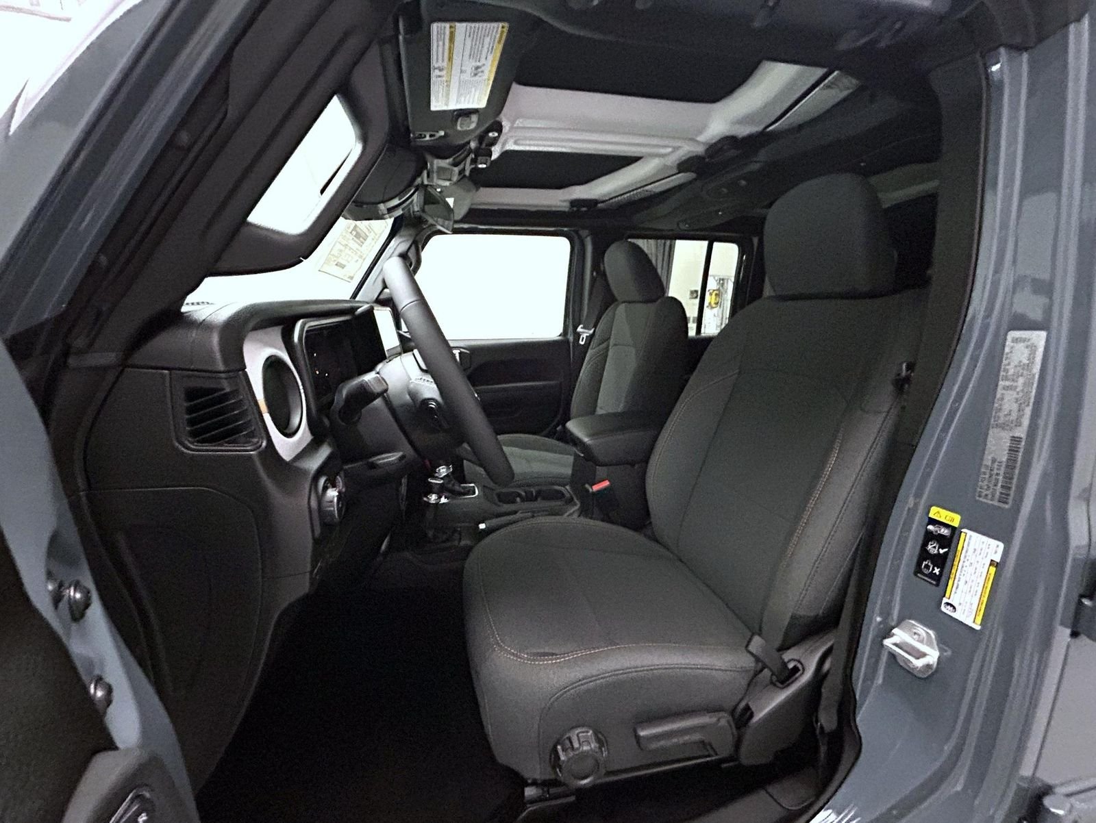 New 2026 Anvil Clear-Coat Exterior Paint Jeep Sport S image 10