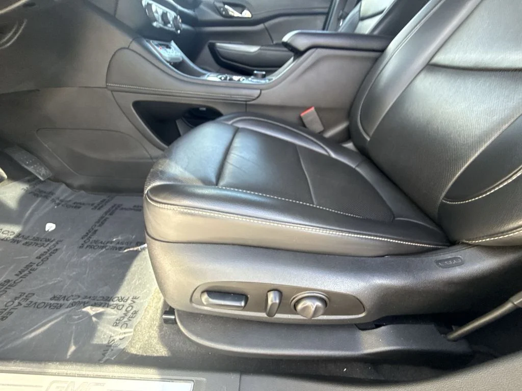 Certified Used 2023 White GMC SLT image 12