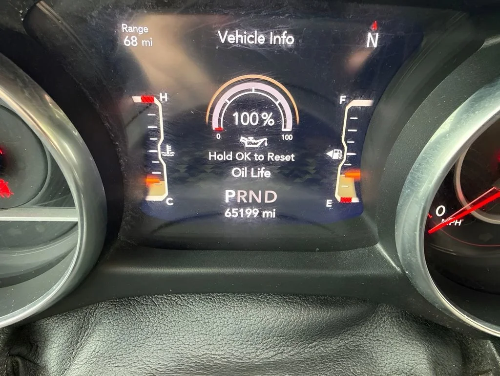 Used 2019  Jeep Rubicon image 24