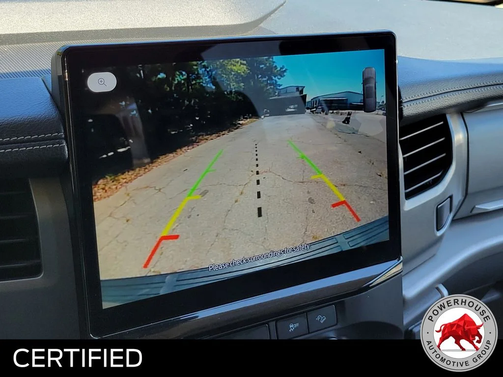 Used 2023 Silver Ford XLT image 27