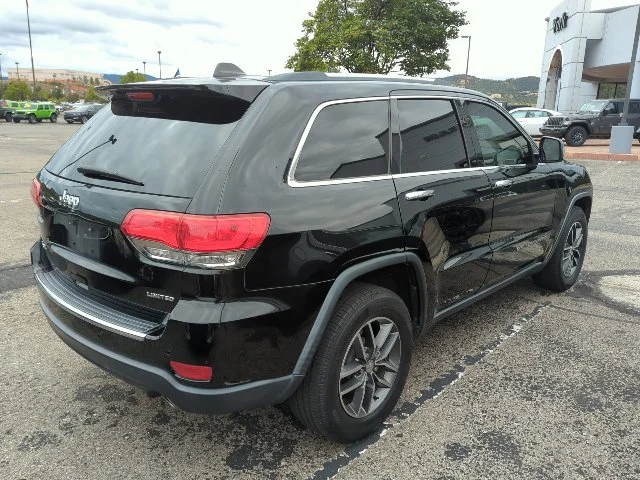 Used 2018 Black Jeep Limited image 3