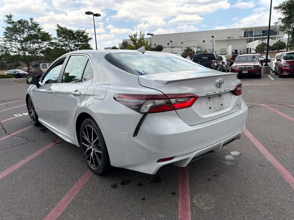 Used 2023 White Toyota SE image 7