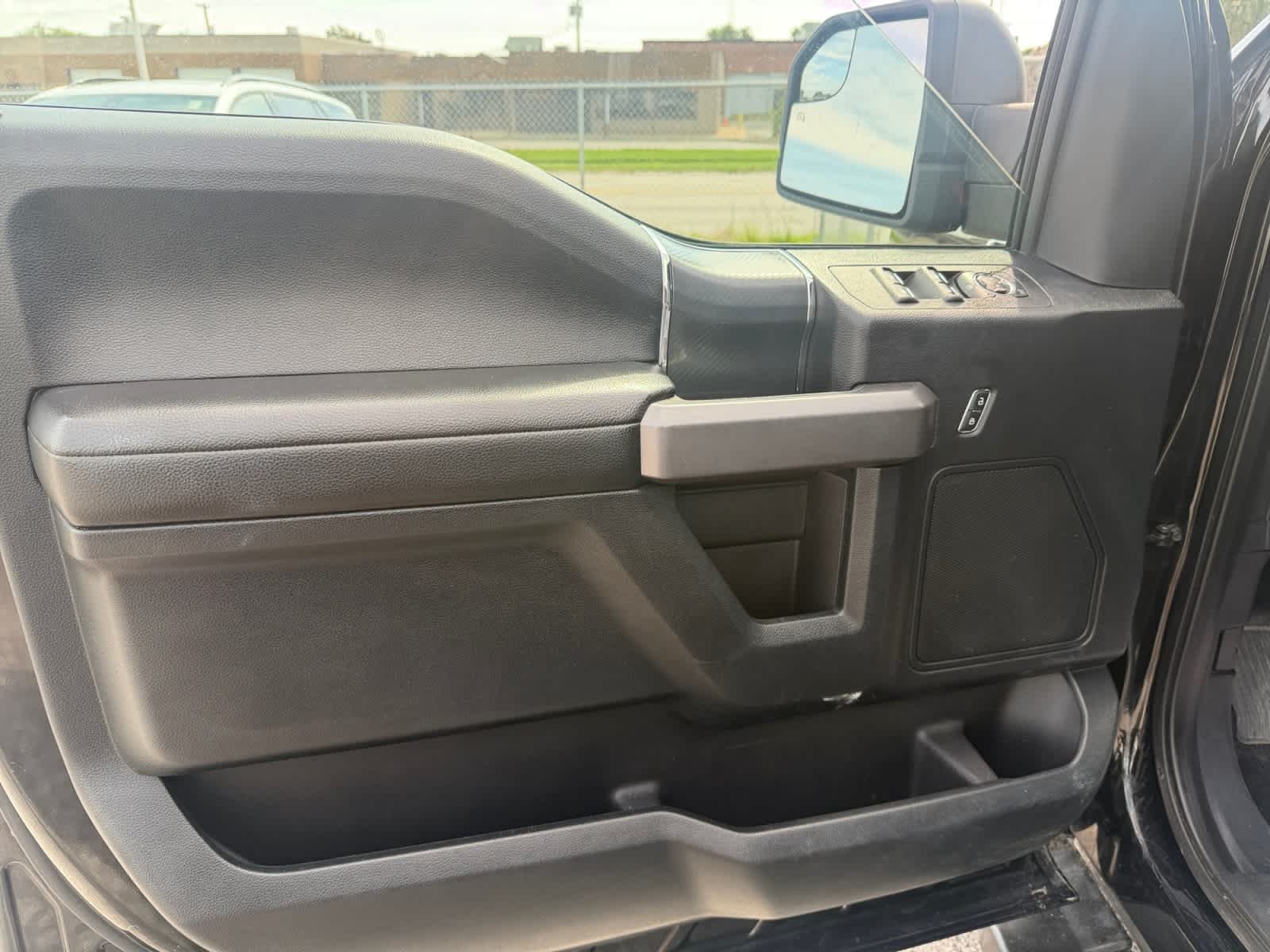 Used 2019 Agate Black Ford XLT image 14