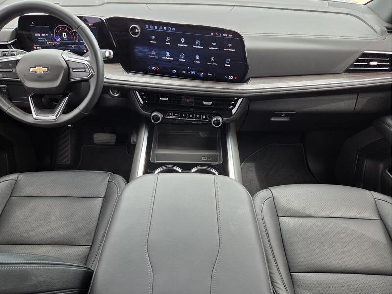 Used 2025 Sterling Gray Metallic CHEVROLET 2WD 4DR LS image 17