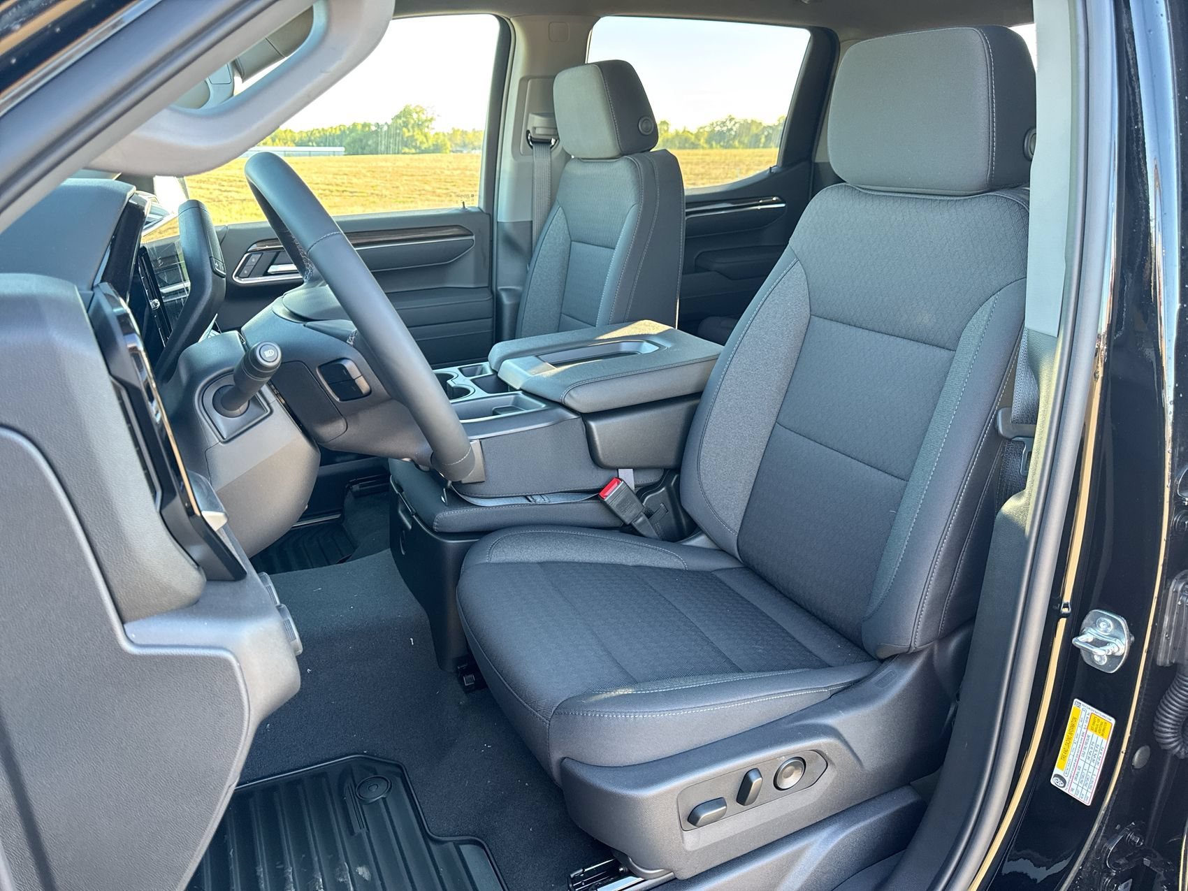 2026 Chevrolet Silverado 1500 LT - Photo 11
