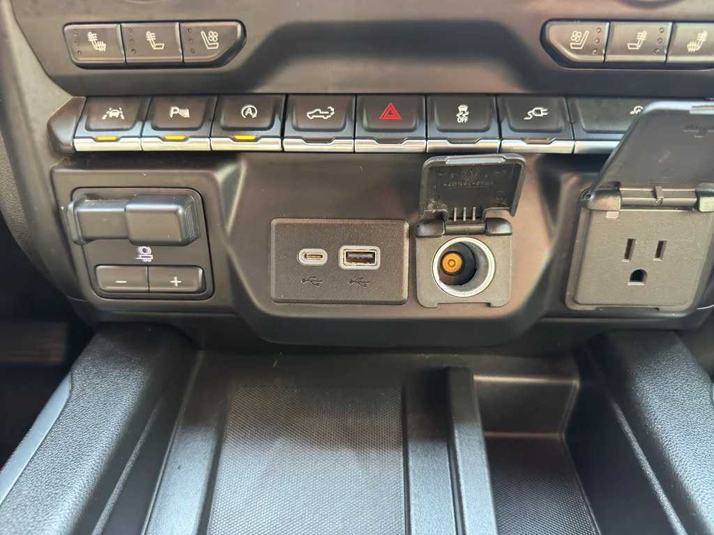 Used 2020 Onyx Black GMC AT4 image 38