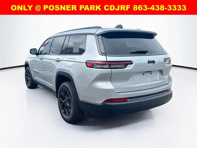 New 2026 Silver Zynith Exterior Paint Jeep Laredo image 7