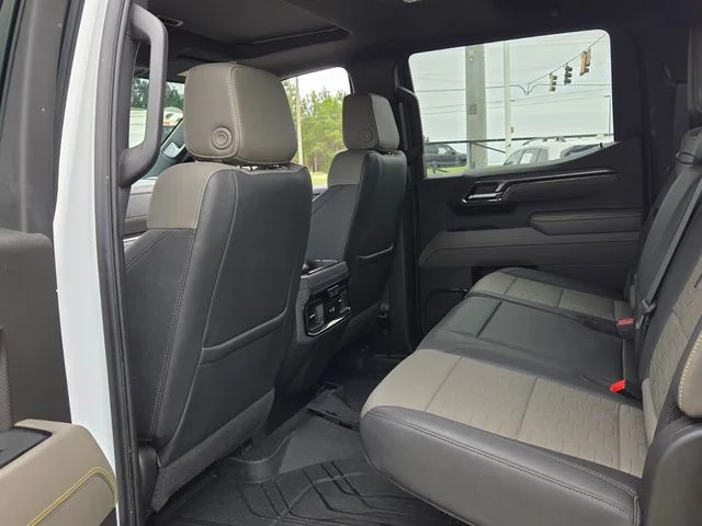 Used 2024 White Chevrolet ZR2 image 7
