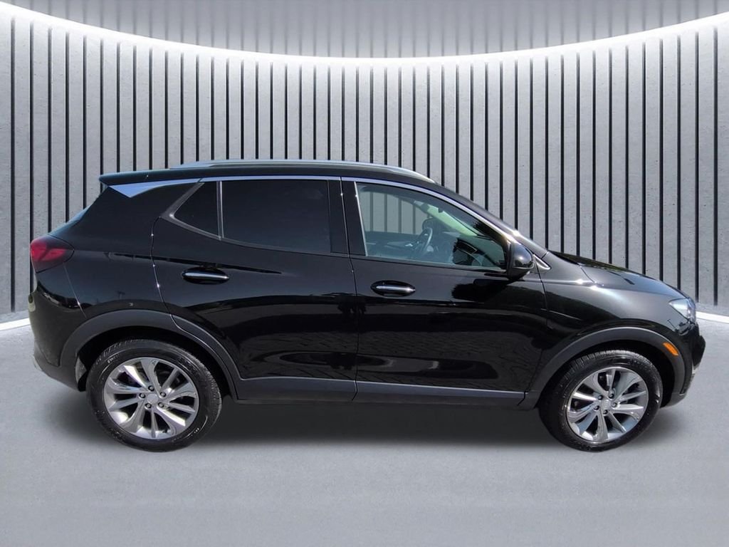 Used 2023 Black Buick Essence image 4