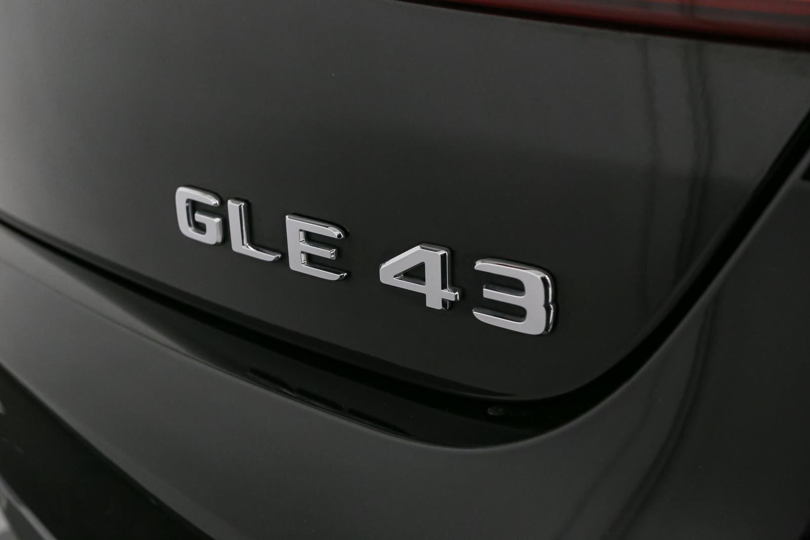 Used 2019 Black Mercedes-Benz AMG® GLE 43 image 12