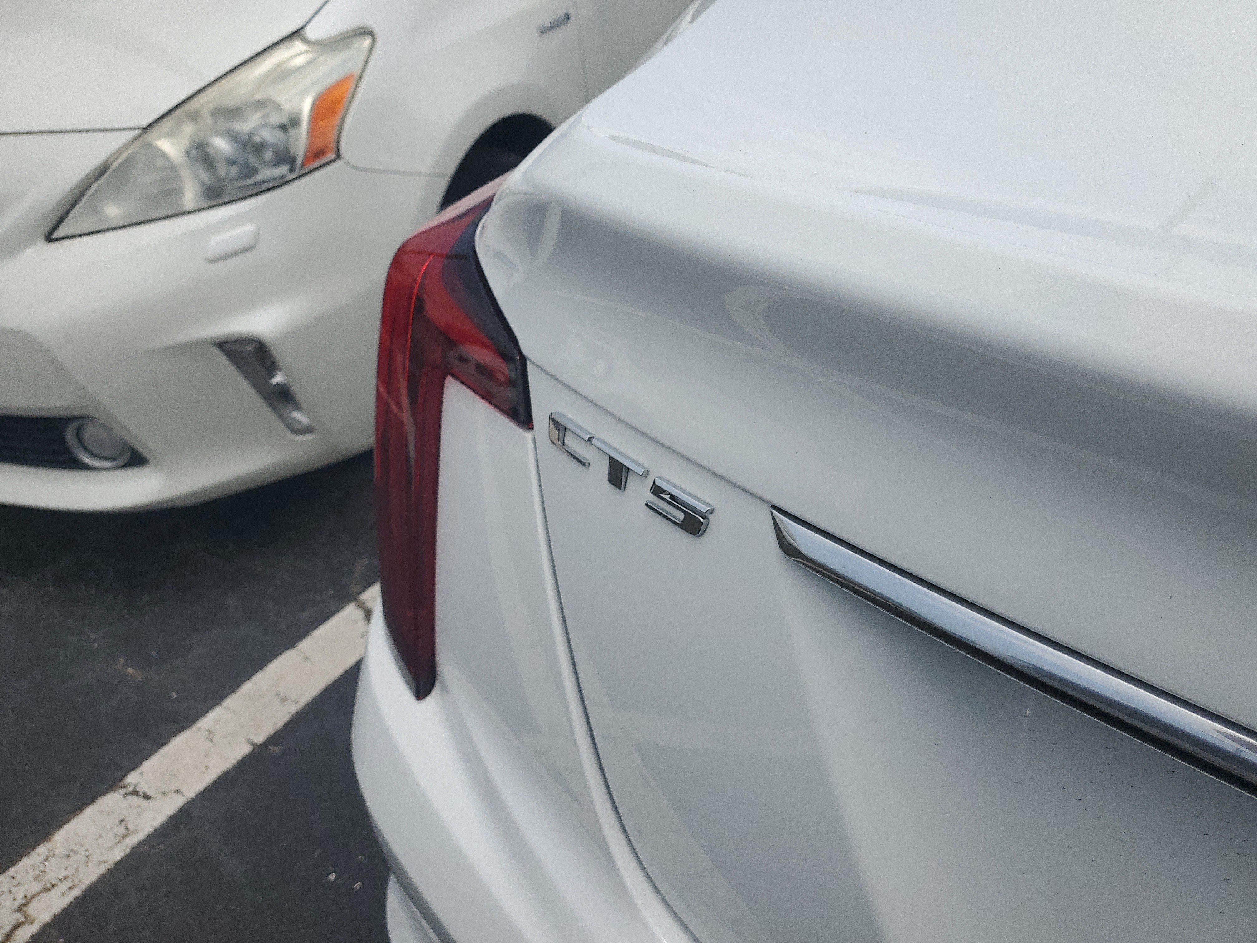 Used 2021 Summit White Cadillac Premium Luxury image 6