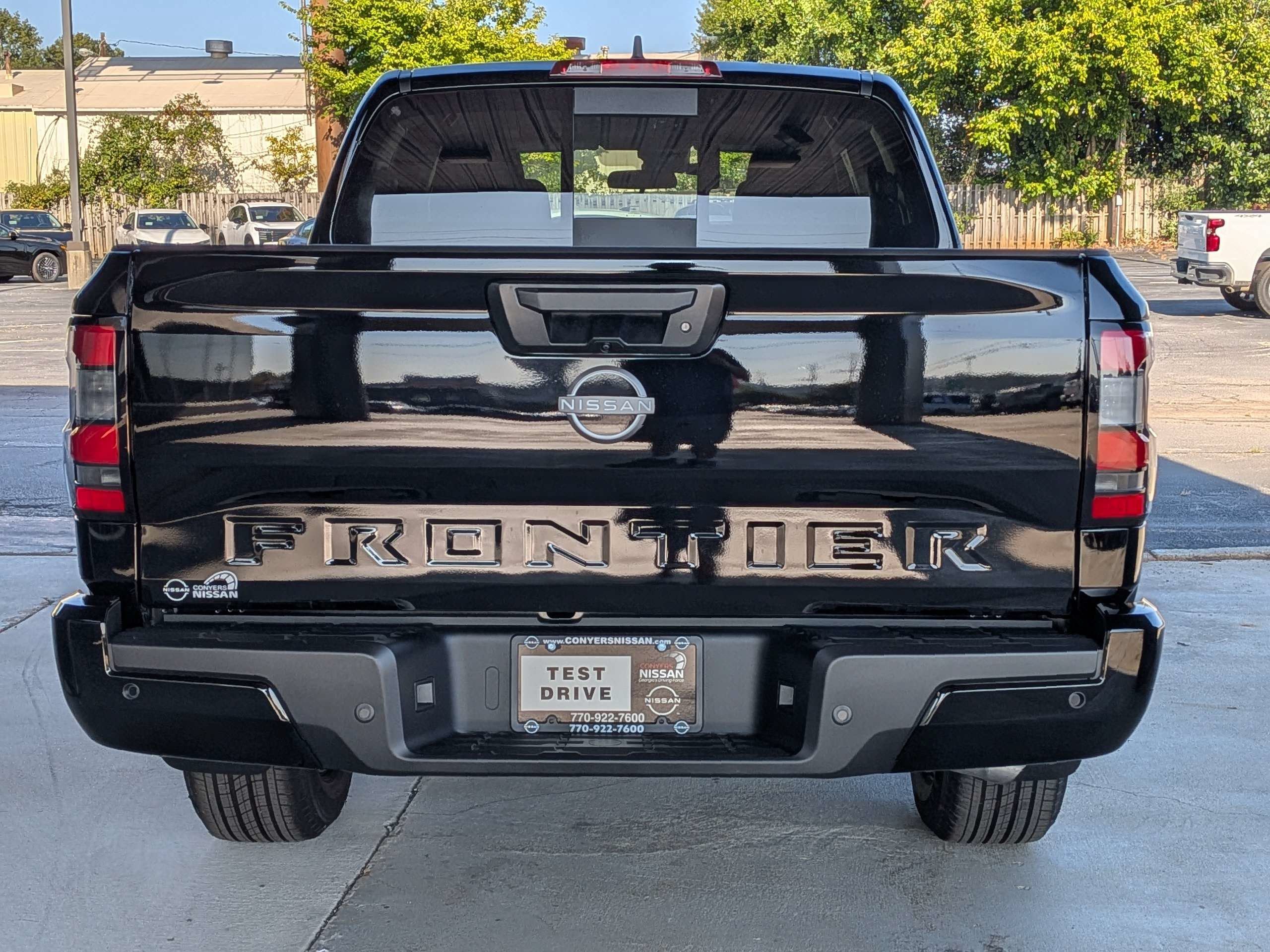 New 2027 Super Black Nissan Crew Cab SV image 4