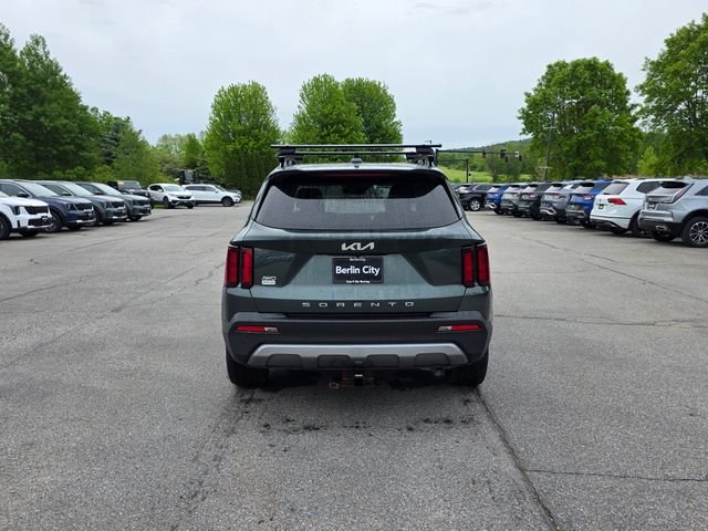 Used 2022 Green Kia X-Line EX image 7