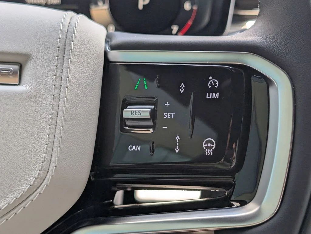Certified Used 2025 Gray Land Rover SE image 25