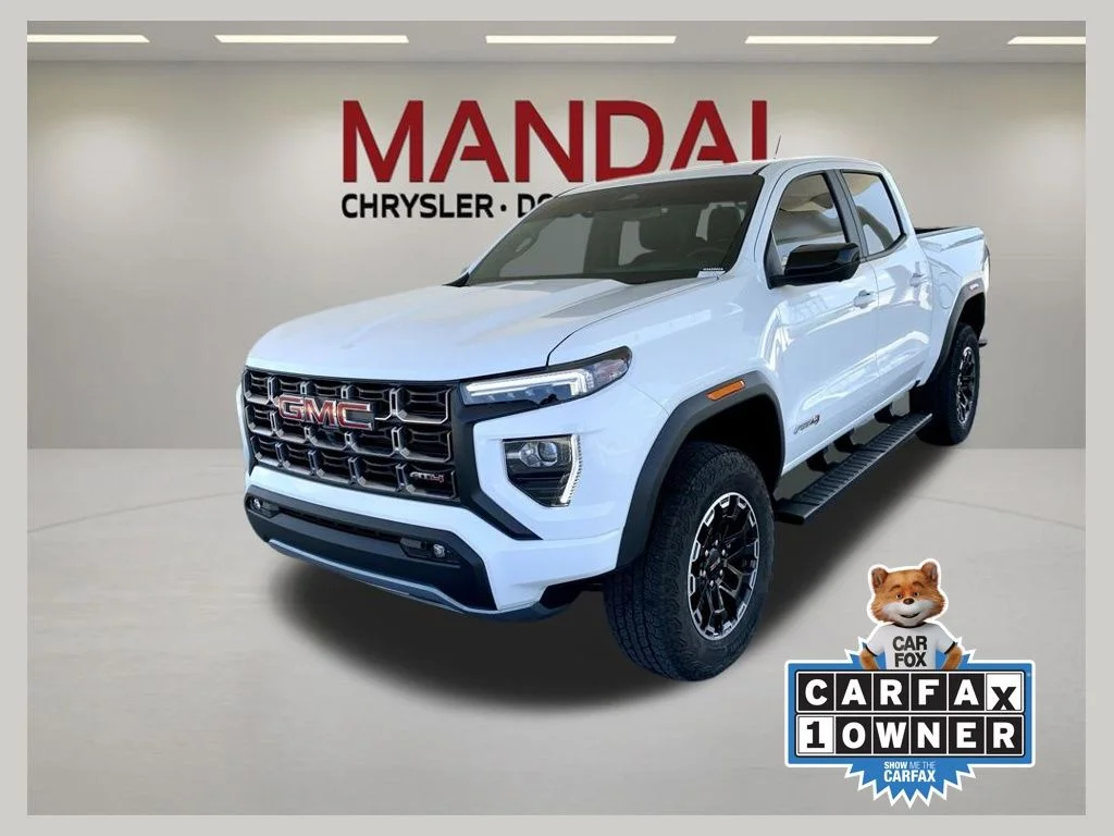 2026 GMC Canyon 4WD AT4 Crew Cab Short Box's photo