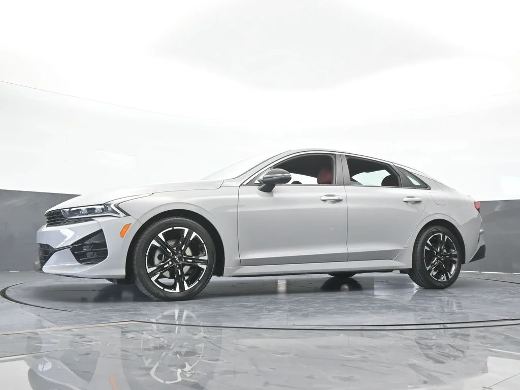 Used 2024 Wolf Gray Kia GT-Line image 60