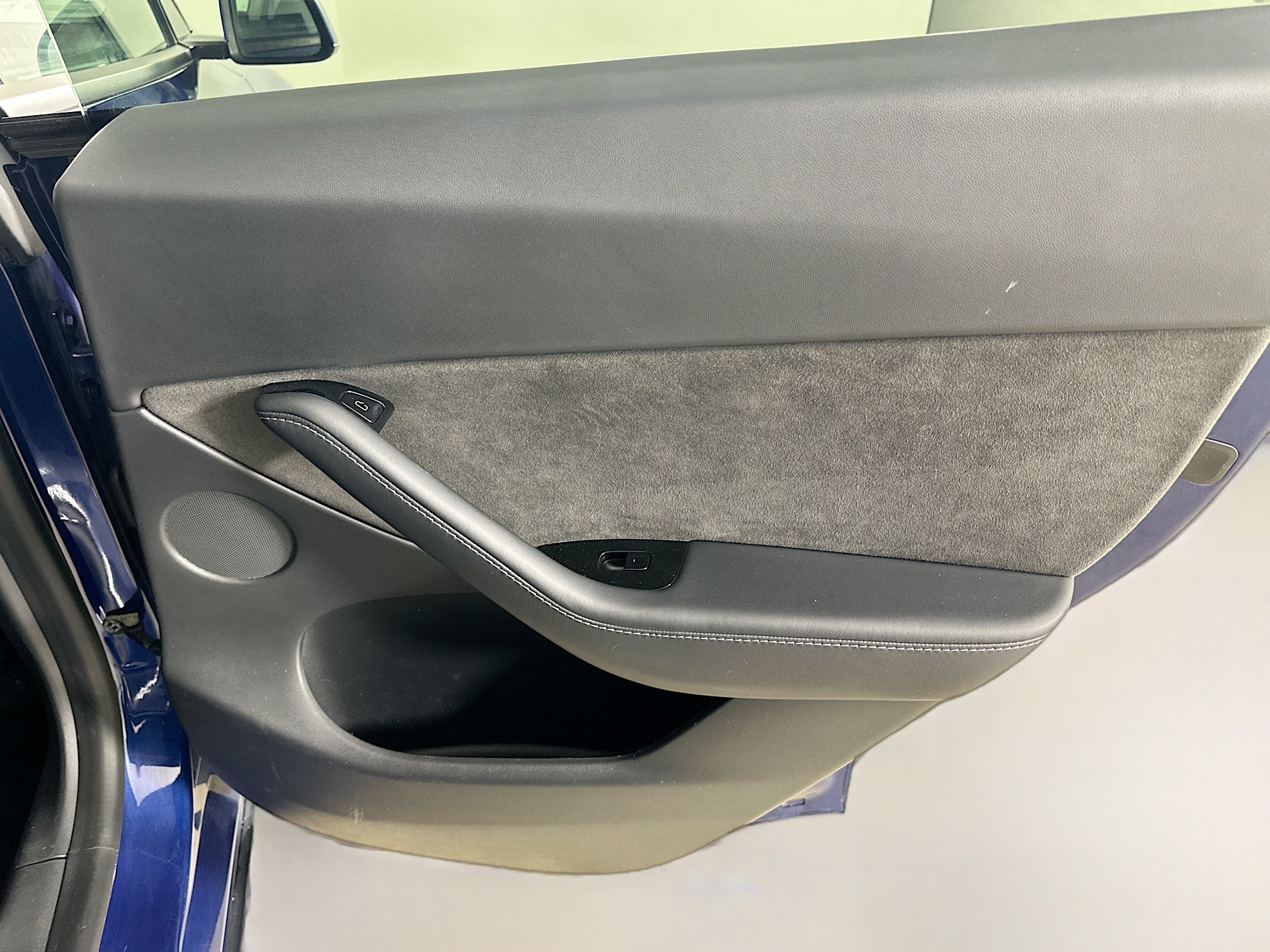 Used 2021  Tesla Performance image 36