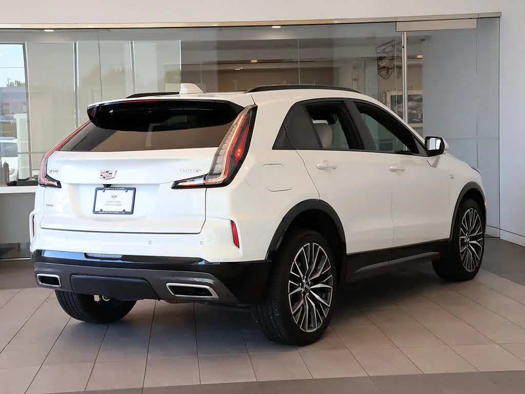 Certified Used 2024 Crystal White Tricoat Cadillac Sport image 5