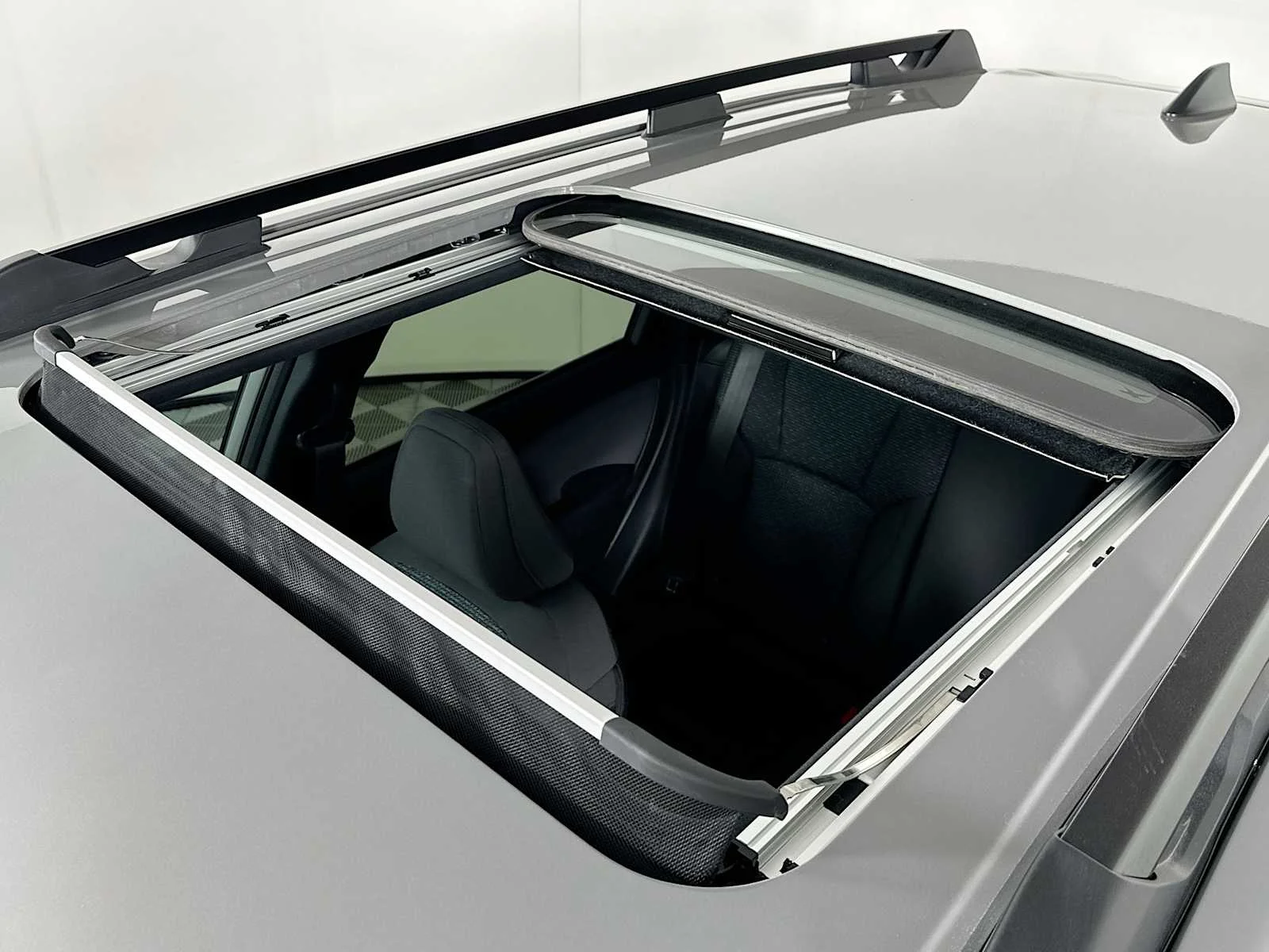 Certified Used 2026 River Rock Pearl Subaru Premium image 19